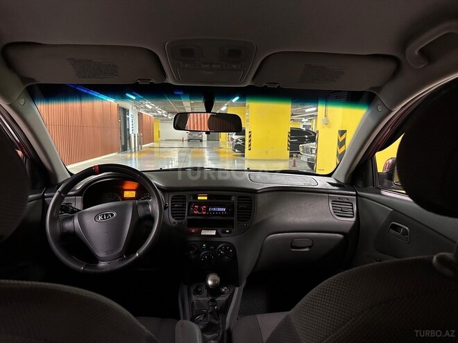 Kia Rio 2006, 270,000 km - 1.4 l - Gəncə