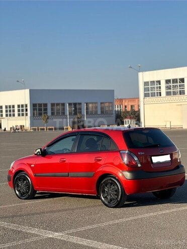 Kia Rio 2006, 270,000 km - 1.4 l - Gəncə