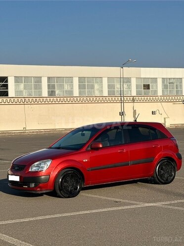 Kia Rio 2006, 270,000 km - 1.4 l - Gəncə