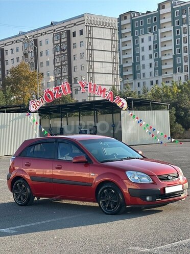 Kia Rio 2006, 270,000 km - 1.4 l - Gəncə