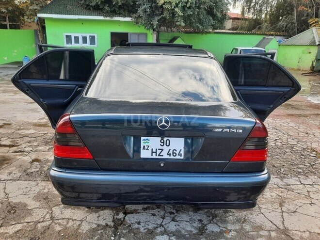 Mercedes C 200 1999, 232,000 km - 2.0 l - Ağcabədi
