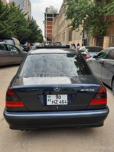 Mercedes C 200 1999, 232,000 km - 2.0 l - Ağcabədi