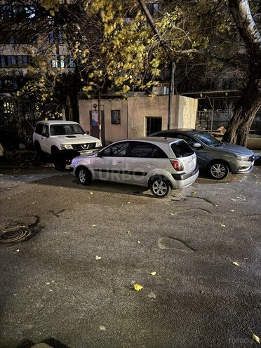 Kia Rio 2007, 272,000 km - 1.4 l - Bakı