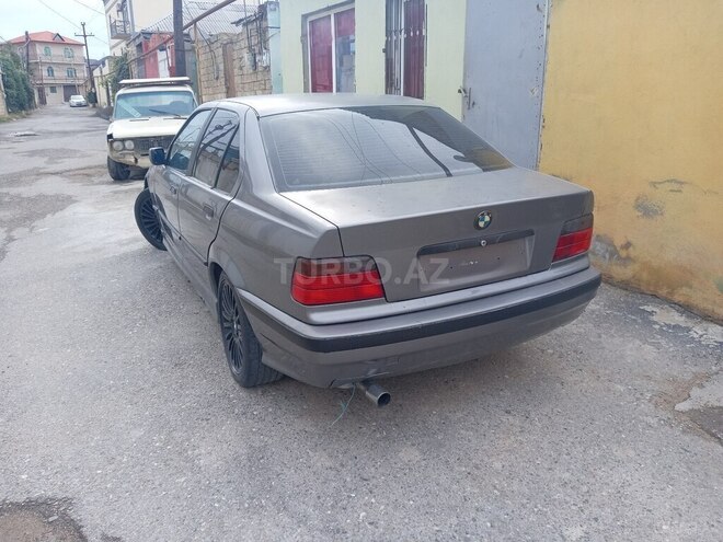 BMW 318 1997, 464,640 km - 1.8 l - Bakı