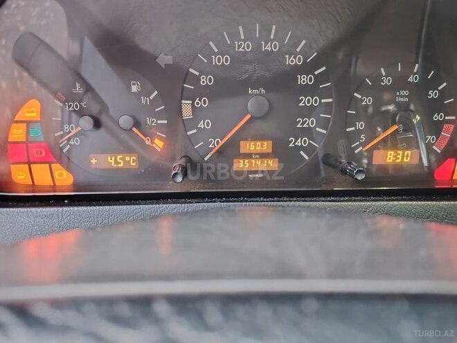 Mercedes C 220 1995, 357,414 km - 2.2 л - Bakı