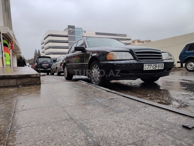 Mercedes C 220 1995, 357,414 km - 2.2 л - Bakı