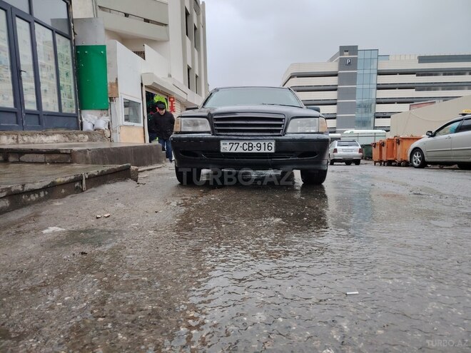Mercedes C 220 1995, 357,414 km - 2.2 л - Bakı