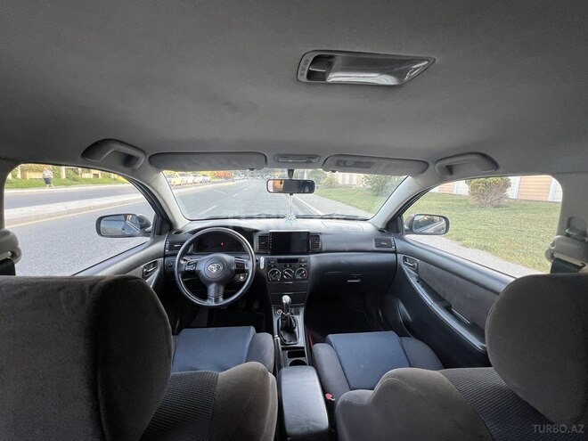 Toyota Corolla 2004, 240,000 km - 1.4 l - Bakı