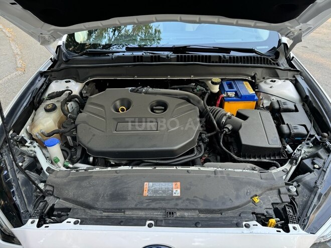 Ford Fusion (North America) 2018, 108,000 km - 2.0 л - Bakı