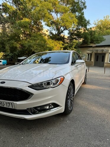Ford Fusion (North America) 2018, 108,000 km - 2.0 л - Bakı
