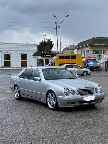 Mercedes E 220 d 1999, 366,500 km - 2.2 л - Bakı