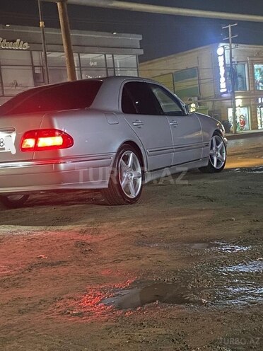 Mercedes E 220 d 1999, 366,500 km - 2.2 л - Bakı