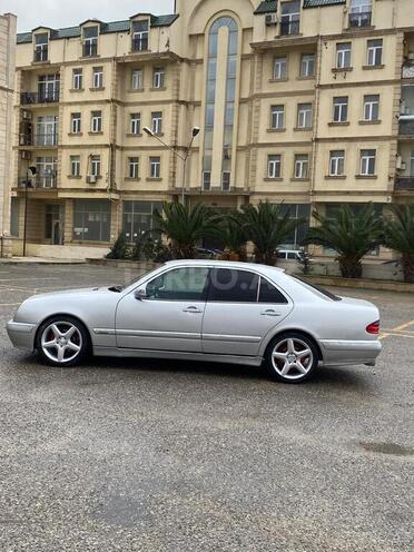 Mercedes E 220 d 1999, 366,500 km - 2.2 л - Bakı