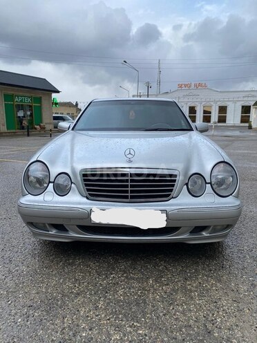 Mercedes E 220 d 1999, 366,500 km - 2.2 л - Bakı