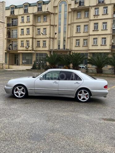 Mercedes E 220 d 1999, 366,500 km - 2.2 л - Bakı