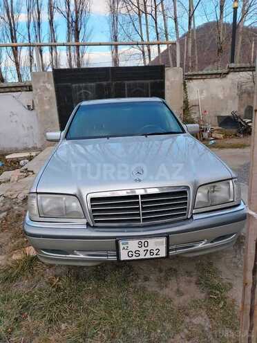 Mercedes C 240 1997, 180,000 km - 2.4 l - Qəbələ