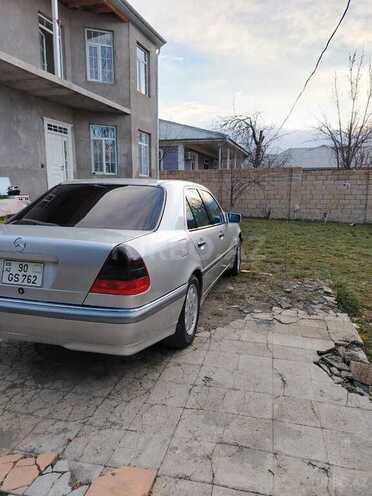 Mercedes C 240 1997, 180,000 km - 2.4 l - Qəbələ