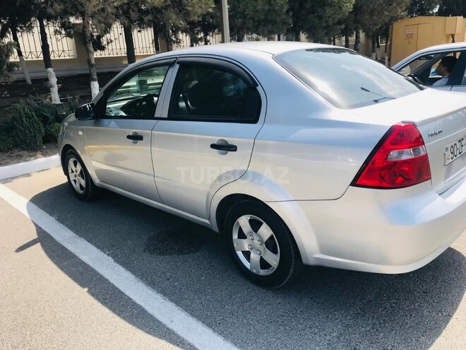 Chevrolet Aveo-2