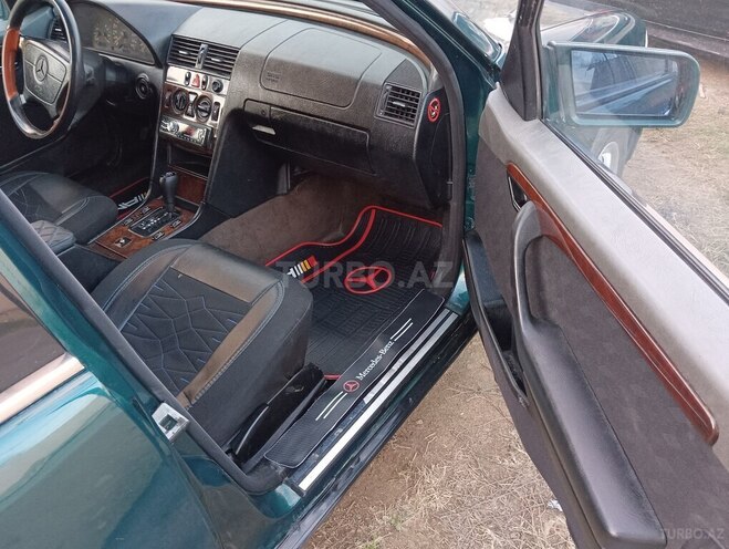 Mercedes C 220 1996, 384,322 km - 2.2 l - Bakı