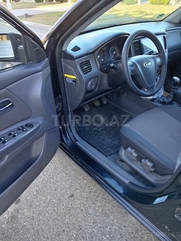 Kia Rio 2006, 260,000 km - 1.4 l - Ucar