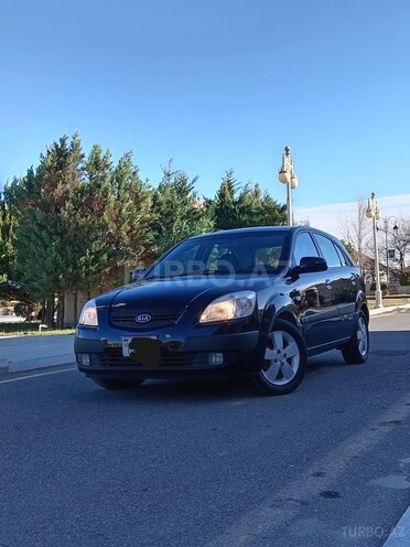 Kia Rio 2006, 260,000 km - 1.4 l - Ucar