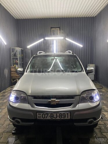 Chevrolet Niva 2014, 152,000 km - 1.7 л - Astara