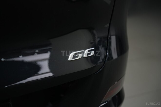 XPeng G6-9