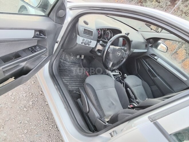 Opel Astra 2005, 333,111 km - 1.3 l - Şəmkir