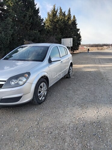 Opel Astra 2005, 333,111 km - 1.3 l - Şəmkir