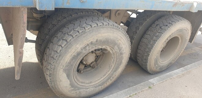 MAZ 54323 2008, 300,000 km - 11.0 л - Bakı