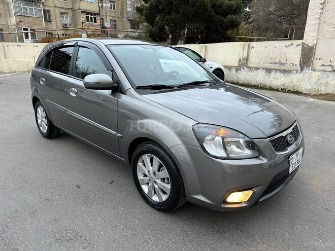 Kia Rio 2010, 128,200 km - 1.4 л - Bakı
