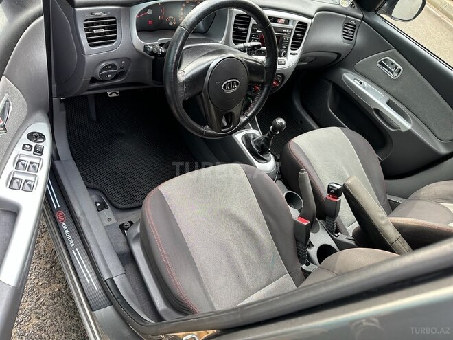 Kia Rio 2010, 128,200 km - 1.4 л - Bakı