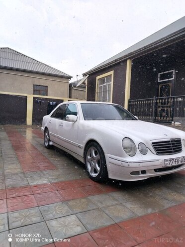 Mercedes E 320 1999, 280,000 km - 3.2 l - Sumqayıt