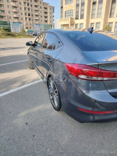 Hyundai Elantra 2015, 146,000 km - 1.6 l - Bakı