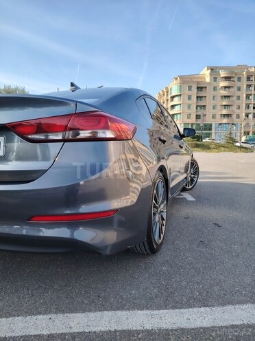 Hyundai Elantra 2015, 146,000 km - 1.6 l - Bakı