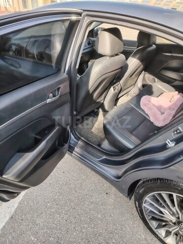 Hyundai Elantra 2015, 146,000 km - 1.6 l - Bakı