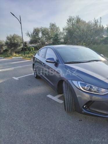 Hyundai Elantra 2015, 146,000 km - 1.6 l - Bakı