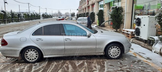 Mercedes E 220 d 2002, 320,000 km - 2.2 l - Masallı