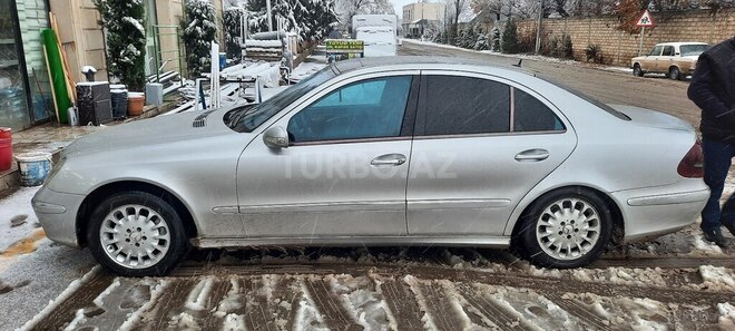 Mercedes E 220 d 2002, 320,000 km - 2.2 l - Masallı