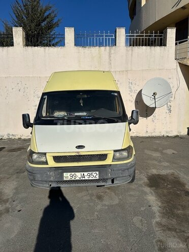 Ford Transit 2001, 195,000 km - 2.4 л - Zaqatala