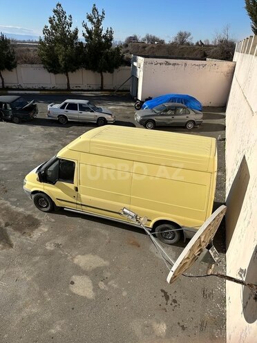 Ford Transit 2001, 195,000 km - 2.4 л - Zaqatala