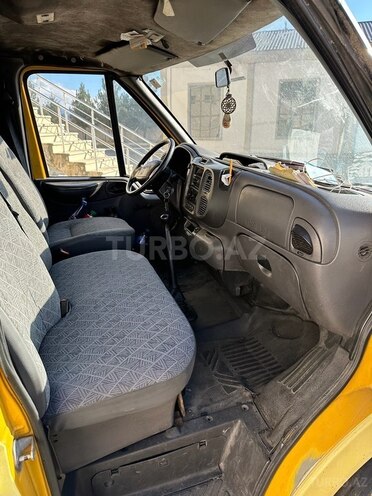 Ford Transit 2001, 195,000 km - 2.4 л - Zaqatala
