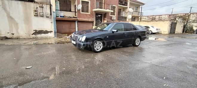 Mercedes E 240 1998, 370,000 km - 2.4 l - Bakı