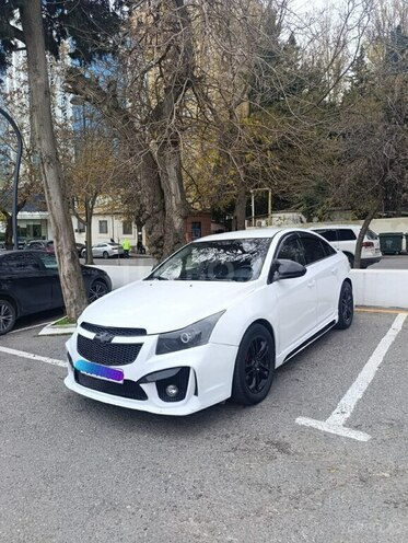 Chevrolet Cruze-1