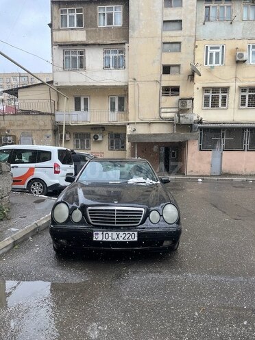 Mercedes E 220 d 1999, 567,000 km - 2.2 l - Bakı