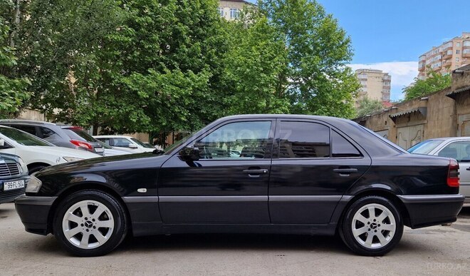 Mercedes C 180 1998, 252,000 km - 1.8 l - Bakı