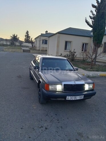 Mercedes 190 1991, 196,858 km - 2.3 l - Tovuz