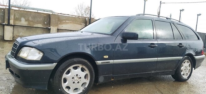 Mercedes C 200 2000, 412,997 km - 2.0 l - Bakı