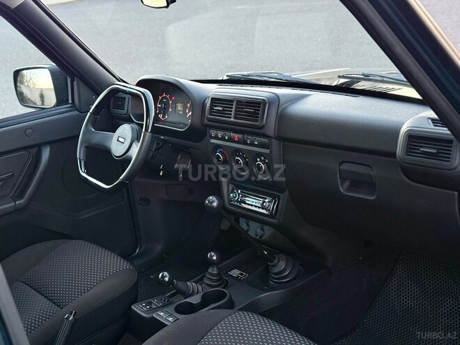 LADA (VAZ) Niva 2024, 8,000 km - 1.7 l - Gəncə