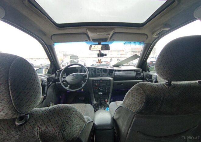 Opel Vectra 1997, 305,000 km - 1.8 л - Bakı